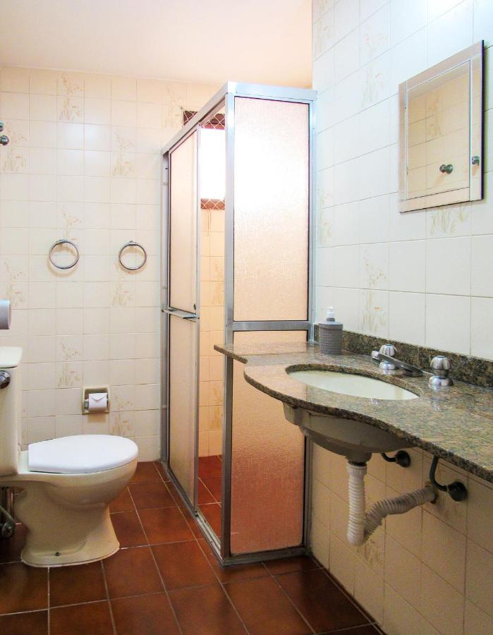 Apto A 200 M Da Pitangueiras-guaruja Sp Apartamento