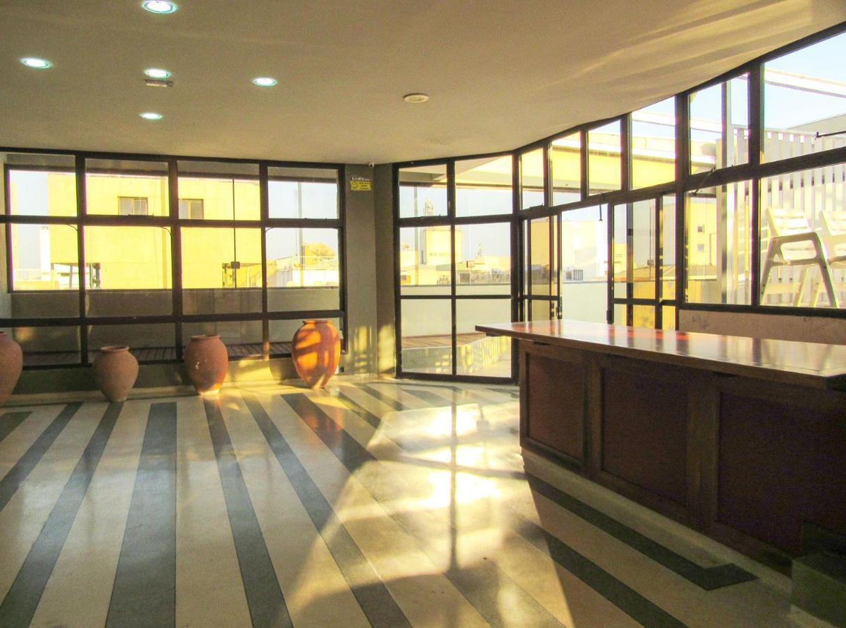 Apartamento Apto A 200 M Da Pitangueiras-guaruja Sp *